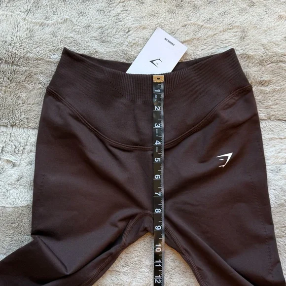 NWT GYMSHARK Sweat Seamless Leggings in Shadow Brown Size XS - Picture 9 of 16